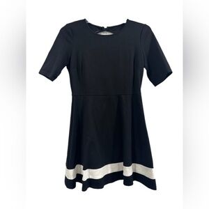 Women’s Juniors Black and White Flare Skater Cocktail Stretchy Dress